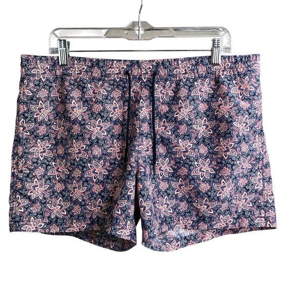 Club Monaco Men’s Floral Bathing Suit Size M Swim Trunks Beachy Pool Resort - Picture 1 of 12